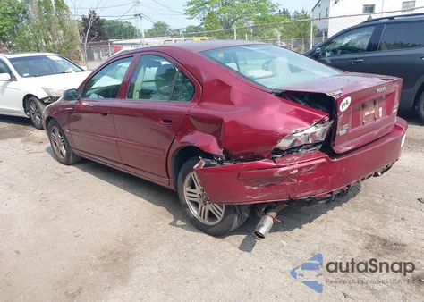 2005 Volvo S60 2.5T Awd из США, поврежденный, VIN YV1RH592652455412